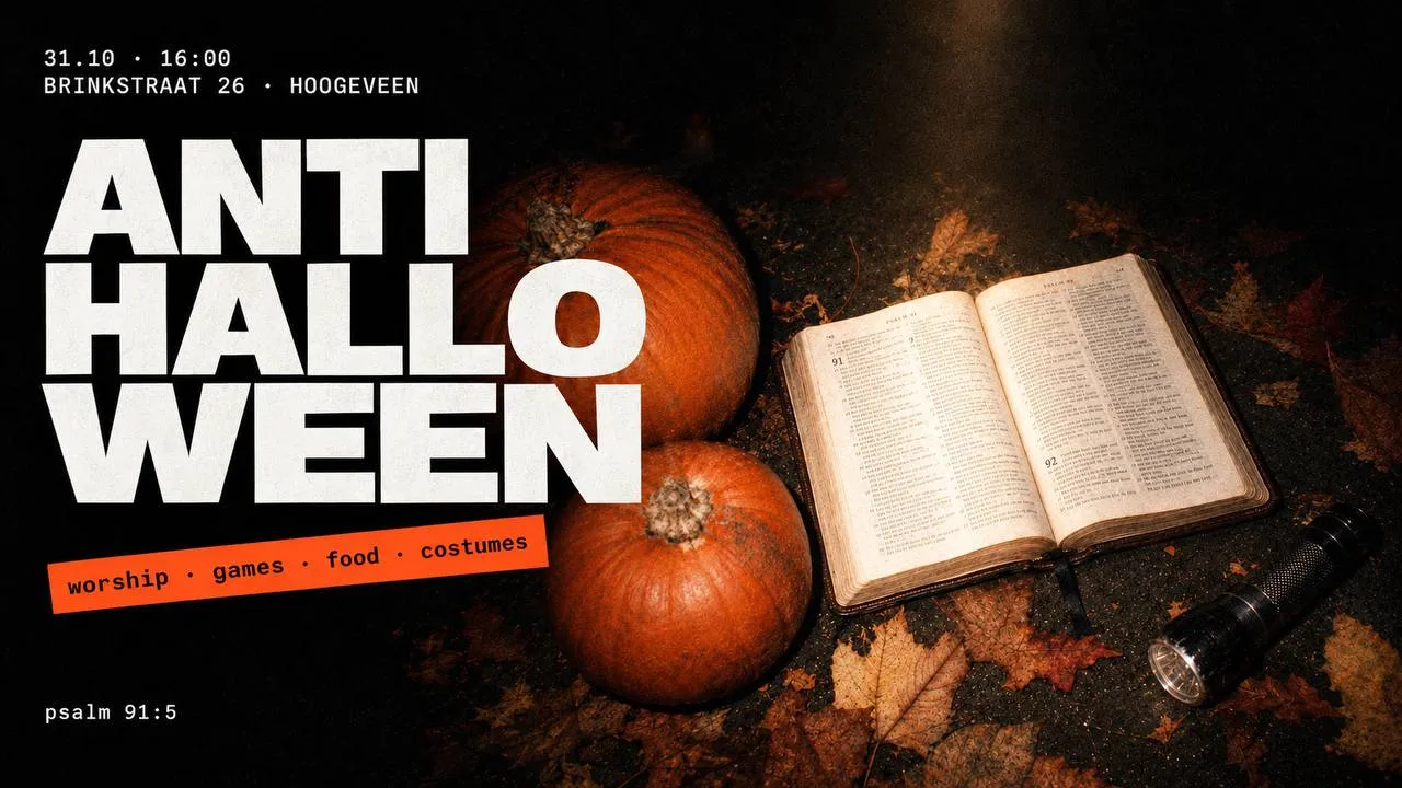 Постер Anti Halloween — гарбузи, відкрита Біблія і ліхтарик на осінньому листі